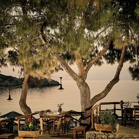 Hotel Nobelos Seaside 4*