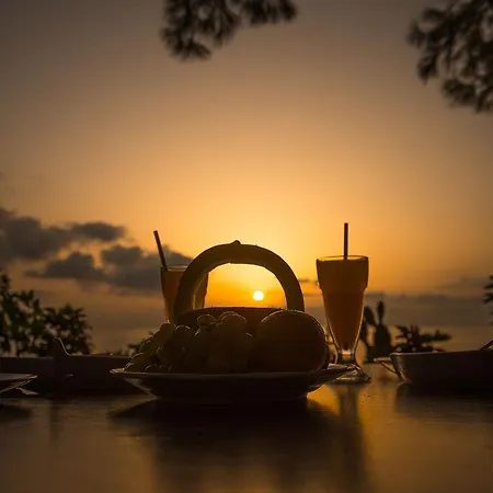 Nobelos Seaside Hotel