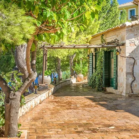 Szálloda Nobelos Seaside 4*