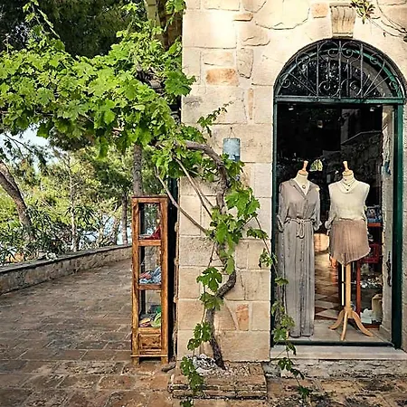 Nobelos Seaside Ξενοδοχείο 4*