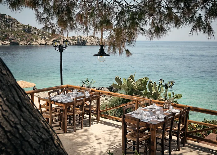 Hotel Nobelos Seaside 4*