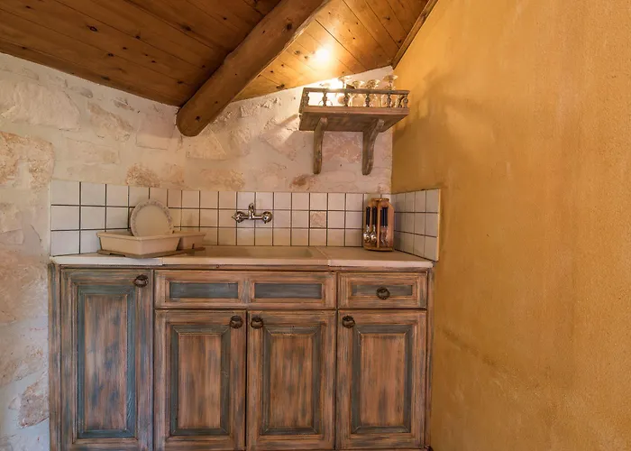 Hotel Nobelos Seaside 4*