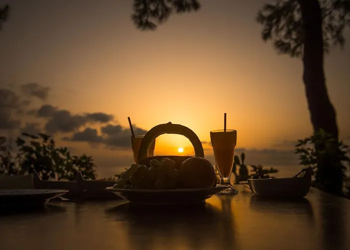 Nobelos Seaside Hotel