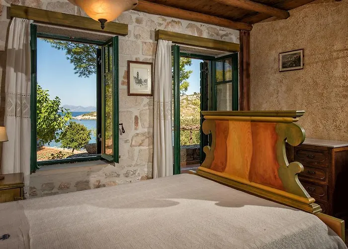 Nobelos Seaside Hotel