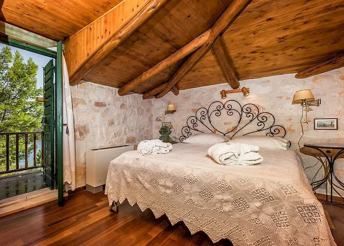 Nobelos Seaside Hotel 4*