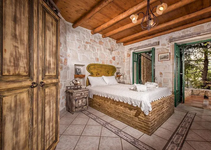 Nobelos Seaside Hotel